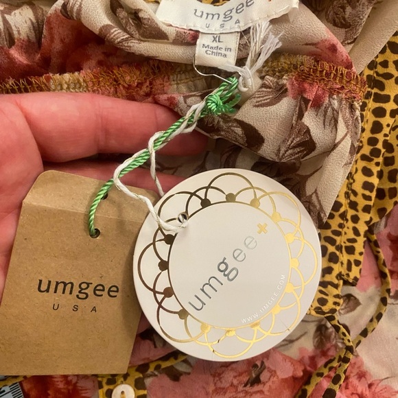 Umgee Women’s Floral Leopard Print Oversized Beautiful Blouse New XL-2XL - Picture 2 of 13